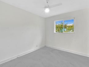 6641 Douglas St, Hollywood FL 33024