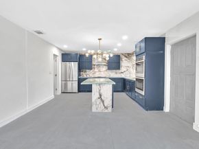 6641 Douglas St, Hollywood FL 33024