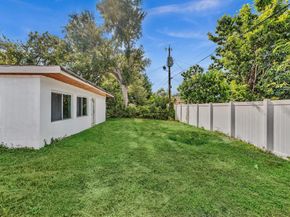 6641 Douglas St, Hollywood FL 33024