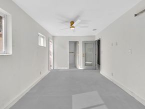6641 Douglas St, Hollywood FL 33024