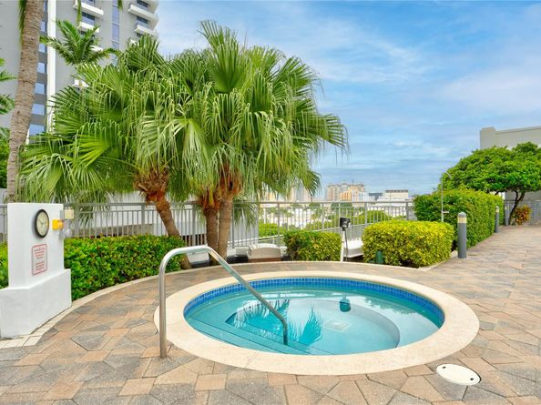 300 S Australian Ave 408, West Palm Beach FL 33401