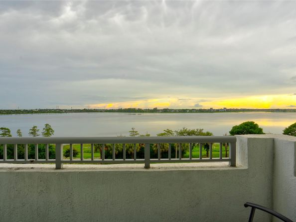 300 S Australian Ave 408, West Palm Beach FL 33401
