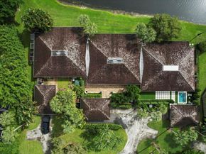 11683 Wimbledon Circle, Wellington FL 33414