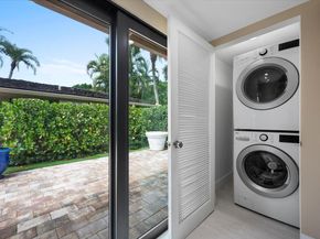 11683 Wimbledon Circle, Wellington FL 33414