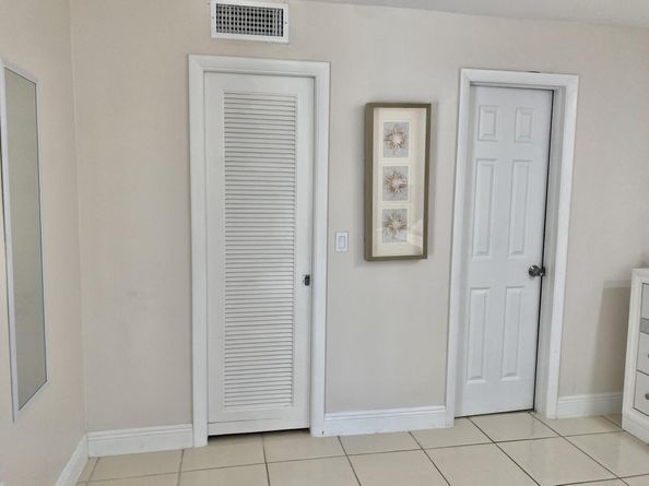 4501 Fountains Drive 106, Lake Worth FL 33467