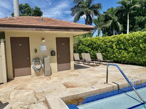 4501 Fountains Drive 106, Lake Worth FL 33467