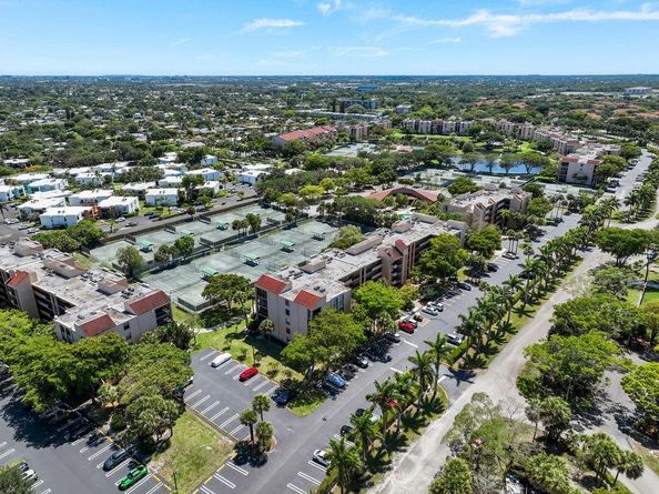 500 Egret Circle 8507, Delray Beach FL 33444