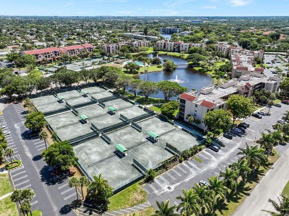500 Egret Circle 8507, Delray Beach FL 33444