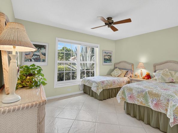 7317 Amber Falls Lane, Boynton Beach FL 33437