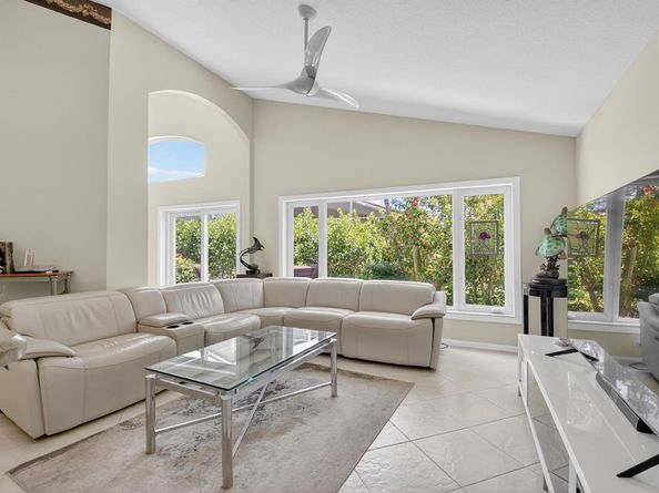 7317 Amber Falls Lane, Boynton Beach FL 33437