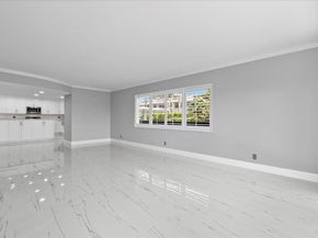 3040 Lake Shore Drive 101, Riviera Beach FL 33404