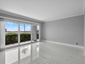 3040 Lake Shore Drive 101, Riviera Beach FL 33404