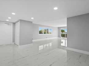 3040 Lake Shore Drive 101, Riviera Beach FL 33404