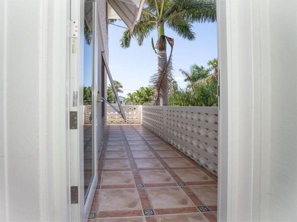 131 N Golfview Road 4, Lake Worth Beach FL 33460