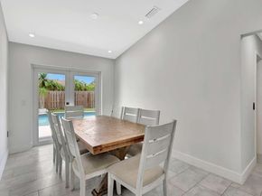 11831 NW 38th Pl, Sunrise FL 33323