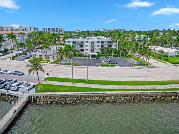 917 N Flagler Drive 409, West Palm Beach FL 33401