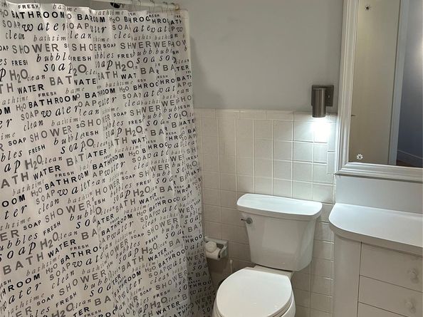 818 SE 4th St 201, Fort Lauderdale FL 33301