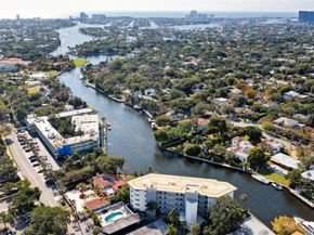 818 SE 4th St 201, Fort Lauderdale FL 33301