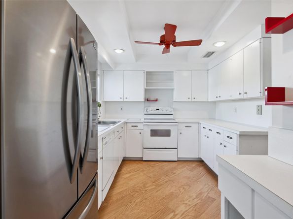 818 SE 4th St 201, Fort Lauderdale FL 33301