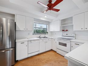 818 SE 4th St 201, Fort Lauderdale FL 33301