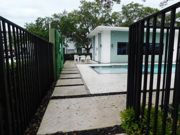 4381 NW 9th St 4381, Plantation FL 33317