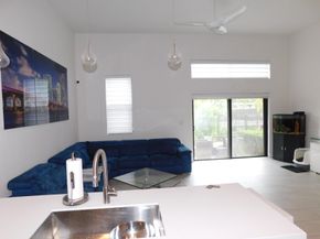 4381 NW 9th St 4381, Plantation FL 33317