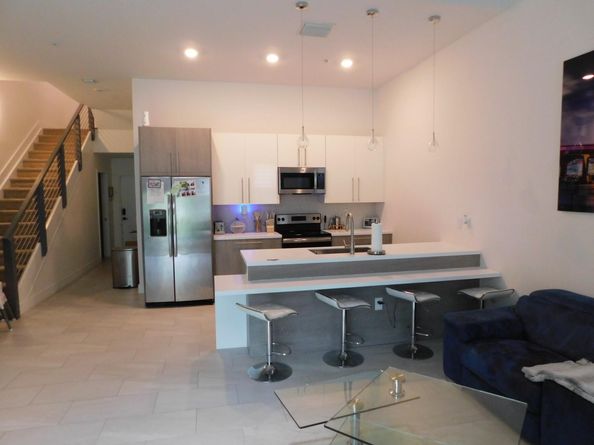 4381 NW 9th St 4381, Plantation FL 33317