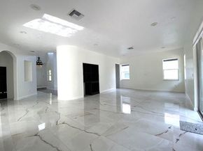 19371 SW 30th St, Miramar FL 33029