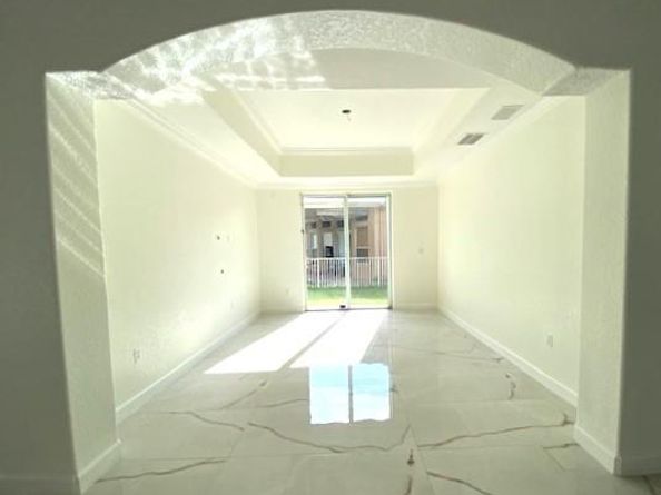 19371 SW 30th St, Miramar FL 33029