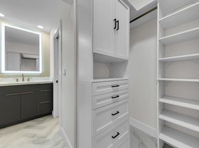 100 Paradise Harbour 502 Boulevard 502, North Palm Beach FL 33408