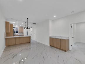 100 Paradise Harbour 502 Boulevard 502, North Palm Beach FL 33408