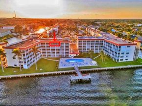 100 Paradise Harbour 502 Boulevard 502, North Palm Beach FL 33408