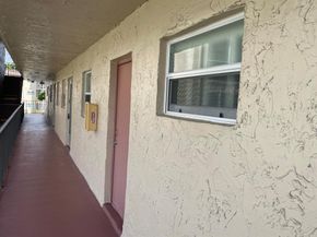 705 Lori Drive 206, Palm Springs FL 33461