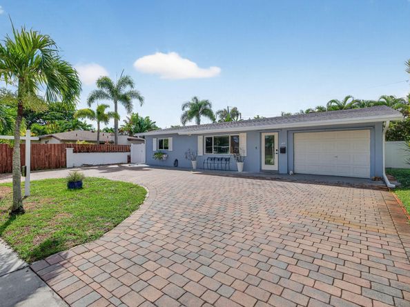 540 NW 38th St, Oakland Park FL 33309