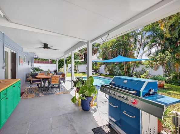 540 NW 38th St, Oakland Park FL 33309