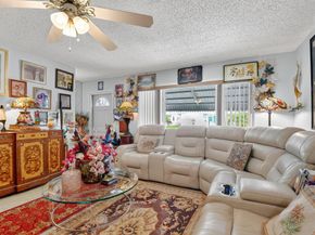 Undisclosed Address #FX-10524000, Boynton Beach FL 33426