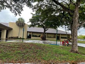 2320 SW 81st Ter 4, Pompano Beach FL 33068