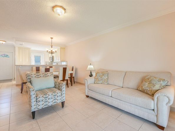 5071 W Oakland Park Blvd 204, Lauderdale Lakes FL 33313