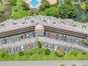 5071 W Oakland Park Blvd 204, Lauderdale Lakes FL 33313