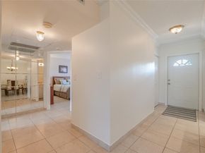5071 W Oakland Park Blvd 204, Lauderdale Lakes FL 33313