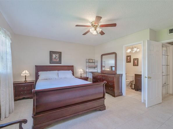 5071 W Oakland Park Blvd 204, Lauderdale Lakes FL 33313