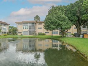 5071 W Oakland Park Blvd 204, Lauderdale Lakes FL 33313