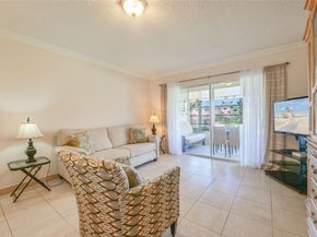 5071 W Oakland Park Blvd 204, Lauderdale Lakes FL 33313