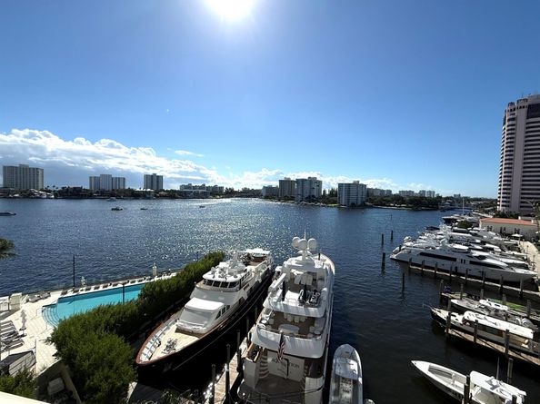 550 SE 5th Avenue 606s, Boca Raton FL 33432