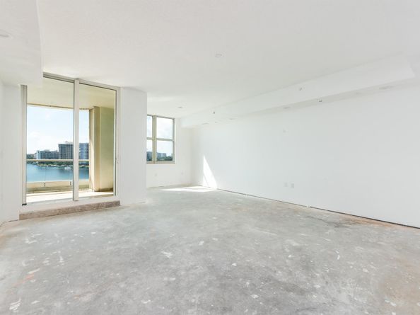 550 SE 5th Avenue 606s, Boca Raton FL 33432