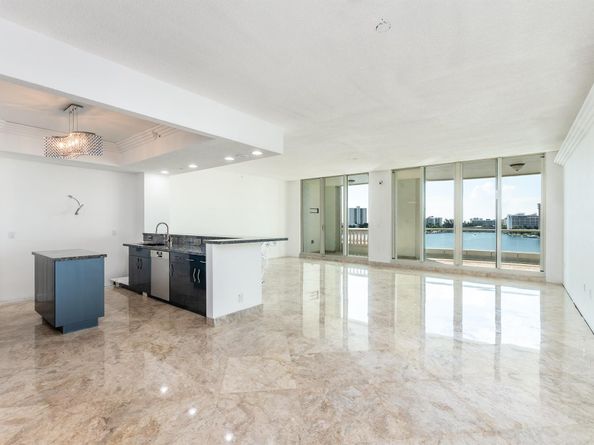 550 SE 5th Avenue 606s, Boca Raton FL 33432