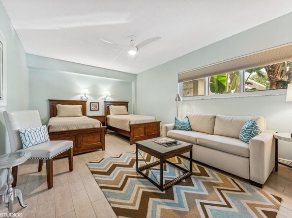 555 SE 6th Avenue 7h, Delray Beach FL 33483