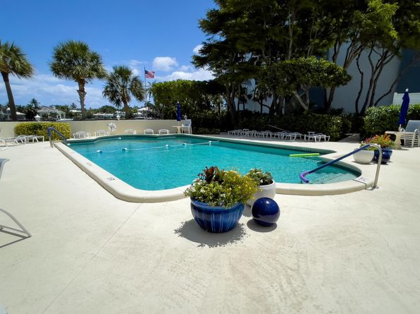 555 SE 6th Avenue 7h, Delray Beach FL 33483