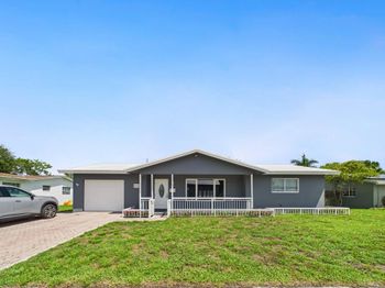 257 SW 5th Street