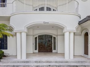 11 Bay Colony Lane, Fort Lauderdale FL 33308